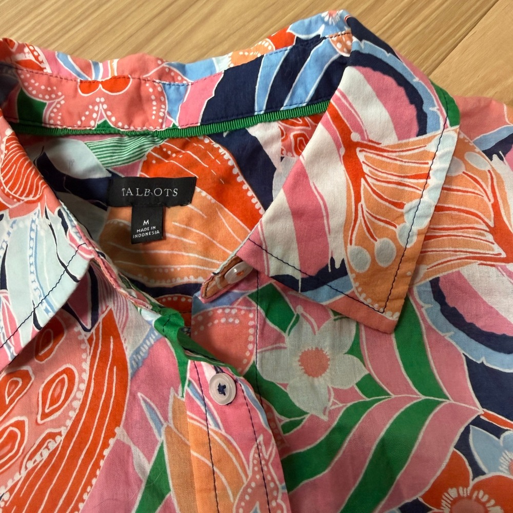 Talbots Button Down Shirt Womens Size M Multicolor Tropical Floral Cotton Top - Picture 4 of 9